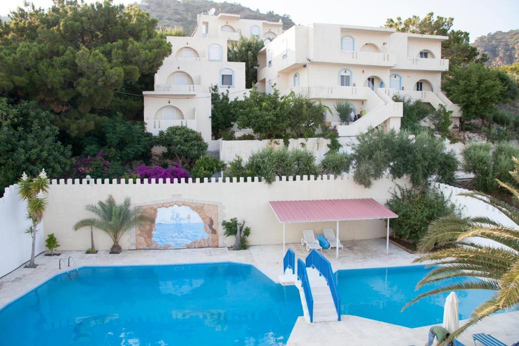 Achlia Hotel Exterior photo